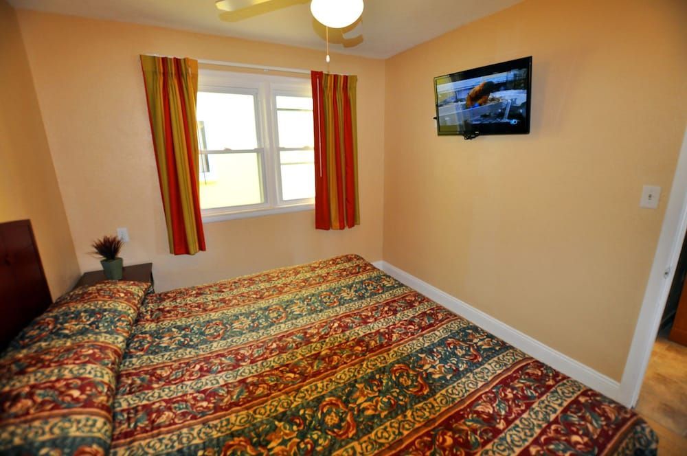 Nantucket Inn & Suites 2