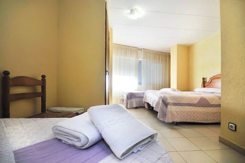 Hostal Avi Pep 1