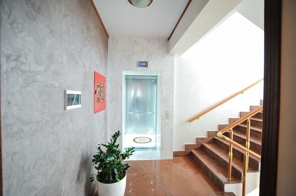 Hotel Iliria Internacional 2
