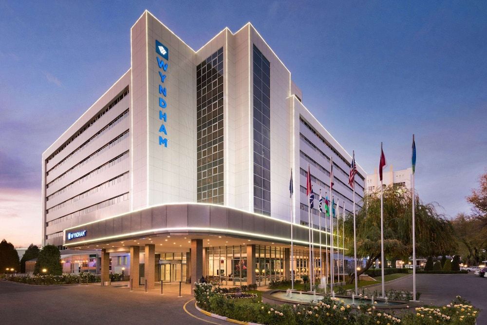 Wyndham Tashkent 1