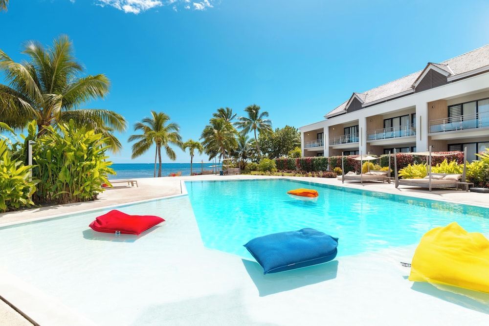 Paris - Moorea - Cook's Bay Hotel & Suites - Moorea