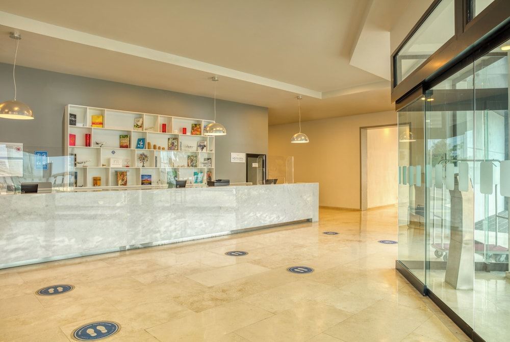 Fiesta Inn Guadalajara Aeropuerto 2