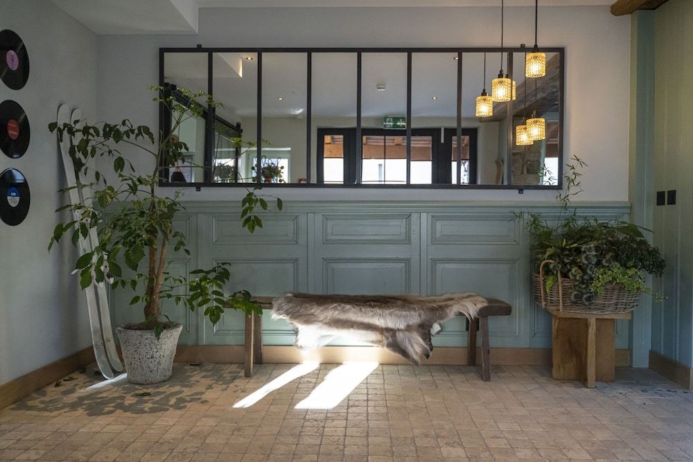 Shed HOTEL 2