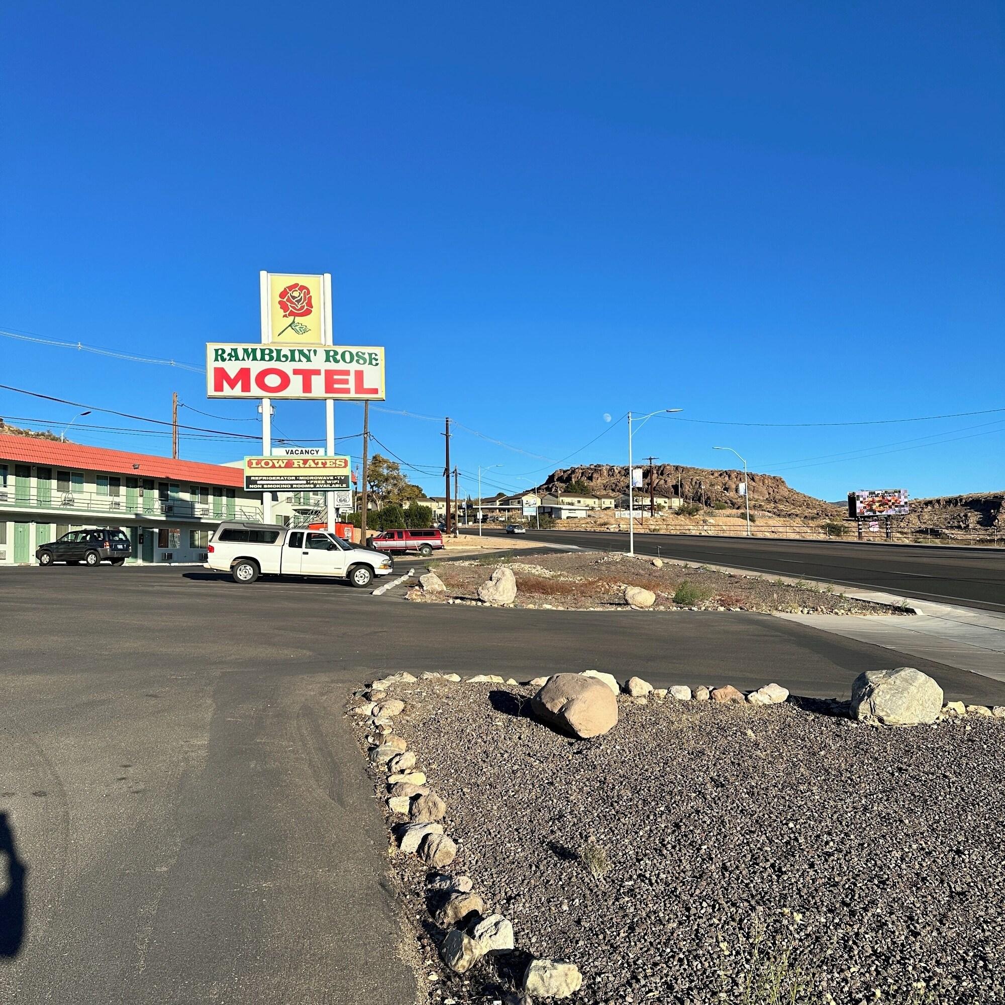Ramblin Rose Motel 1