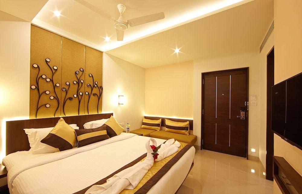 Golden Fruits Business Suites 1