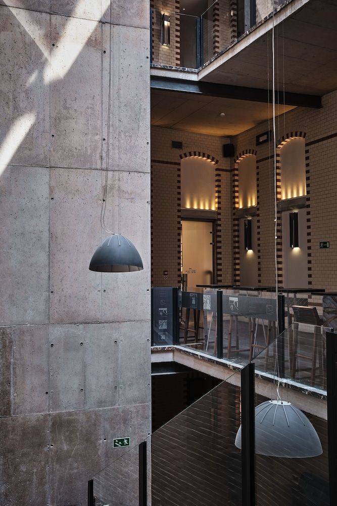 Hotel Monopol 1