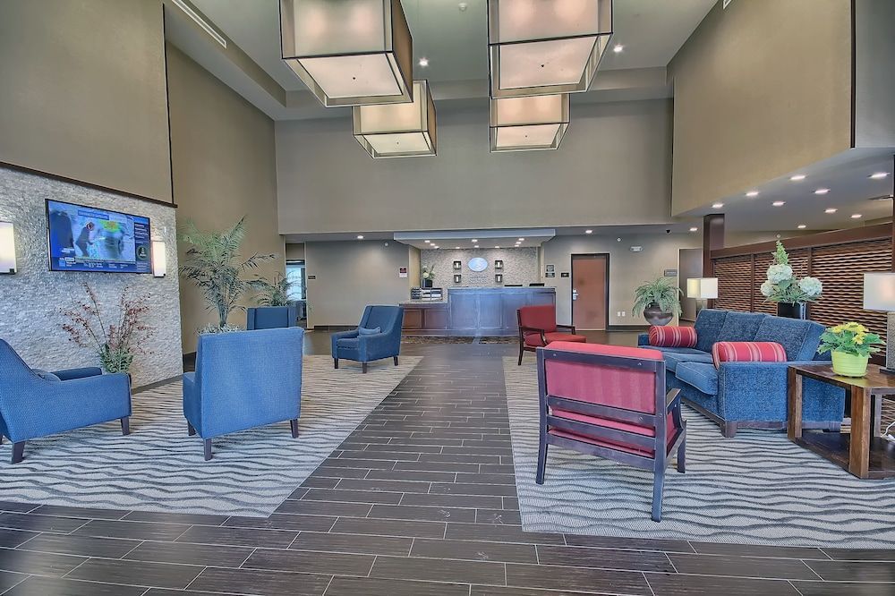 Comfort Suites Marietta-Parkersburg 2