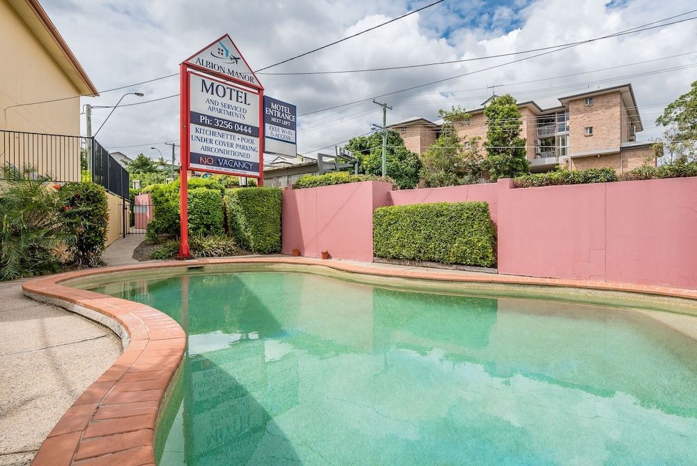 Albion Manor Motel 1