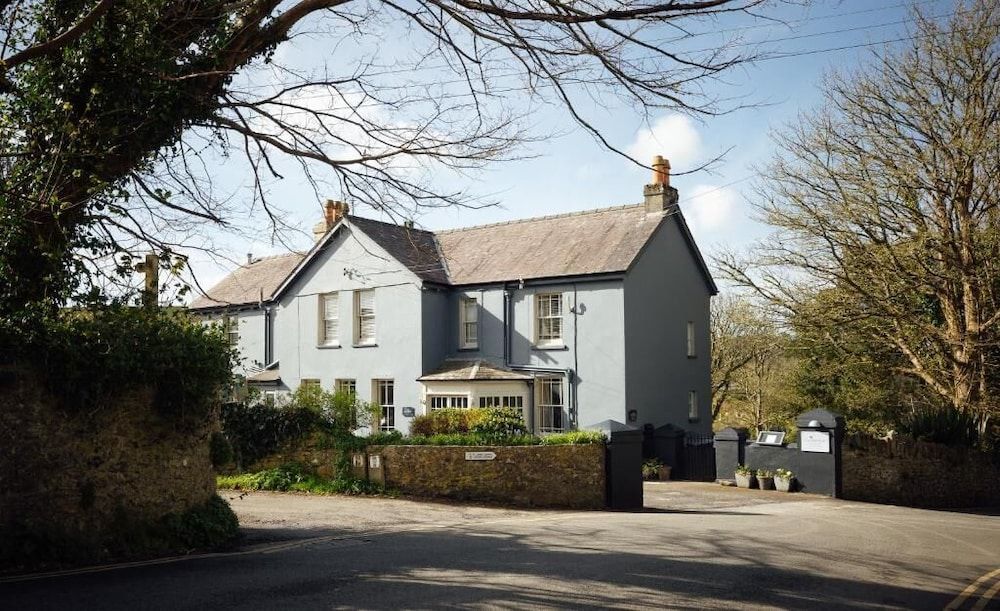 Castlemead Country House By The Sea 1