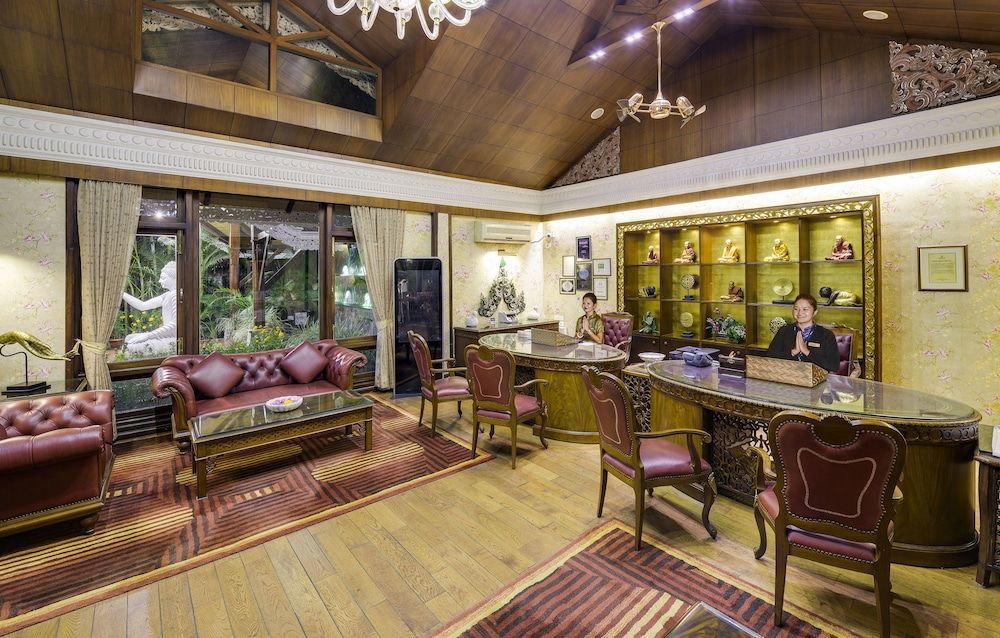 Mayfair Spa Resort & Casino 2