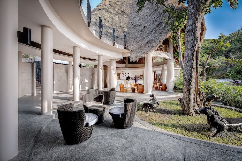 Jamahkiri Dive Resort & Spa 2