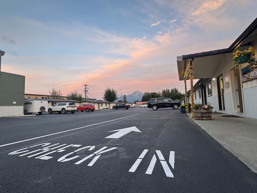 The Pioneer Motel 1