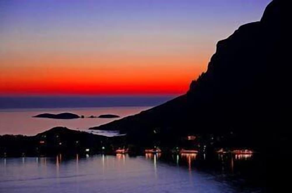 Apollonia Hotel 1