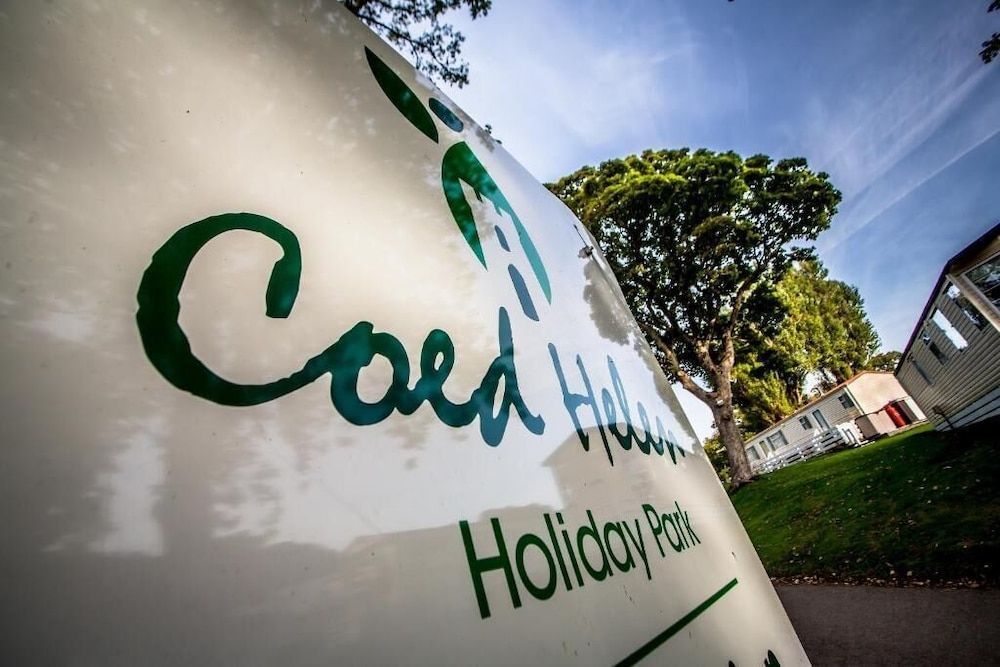 Coed Helen Holiday Park 1