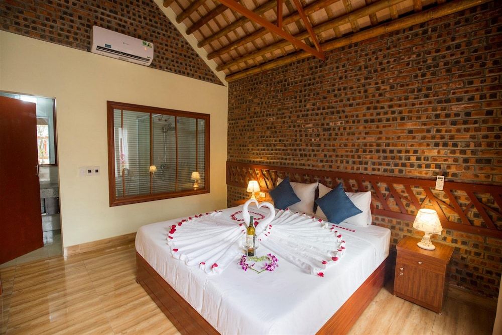 Tam Coc Serene Bungalow 2