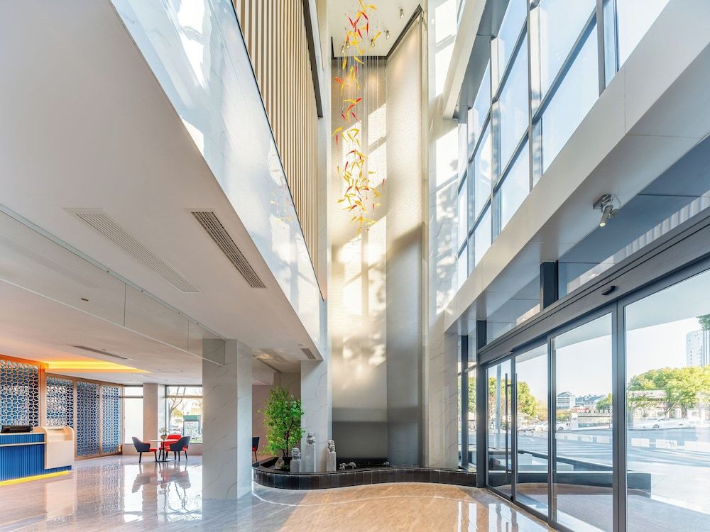 Holiday Inn Express Suzhou Shantang Street 2