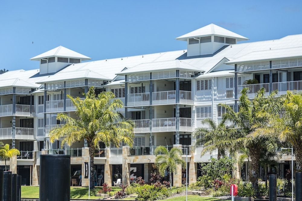The Boathouse Apartments 1