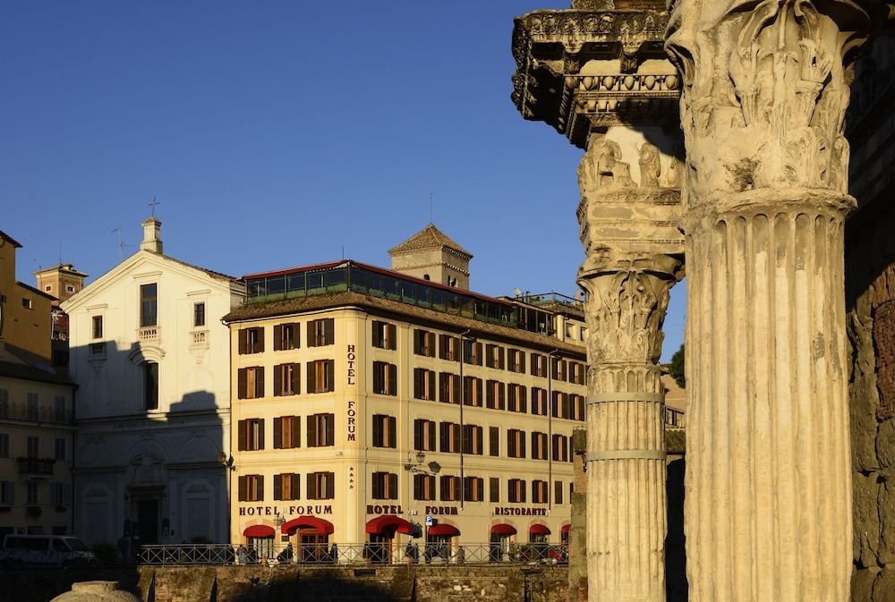 Hotel Forum 1