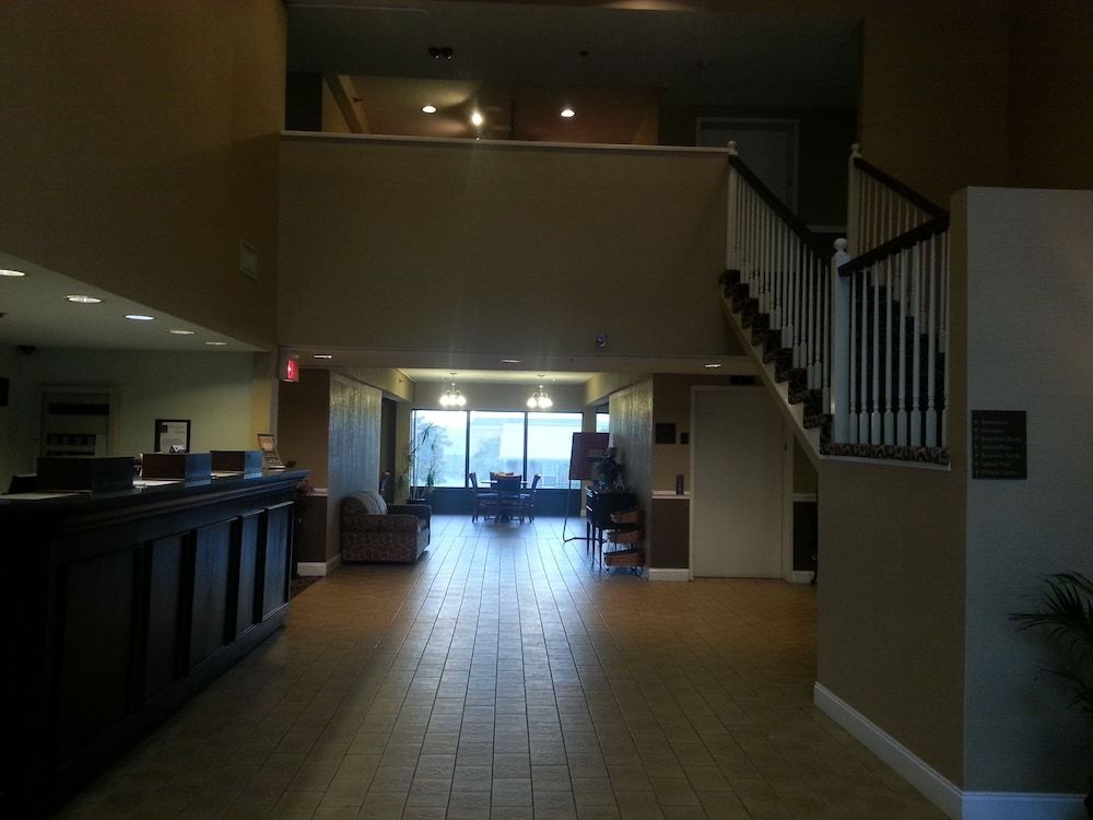 Quality Suites Morristown West 2