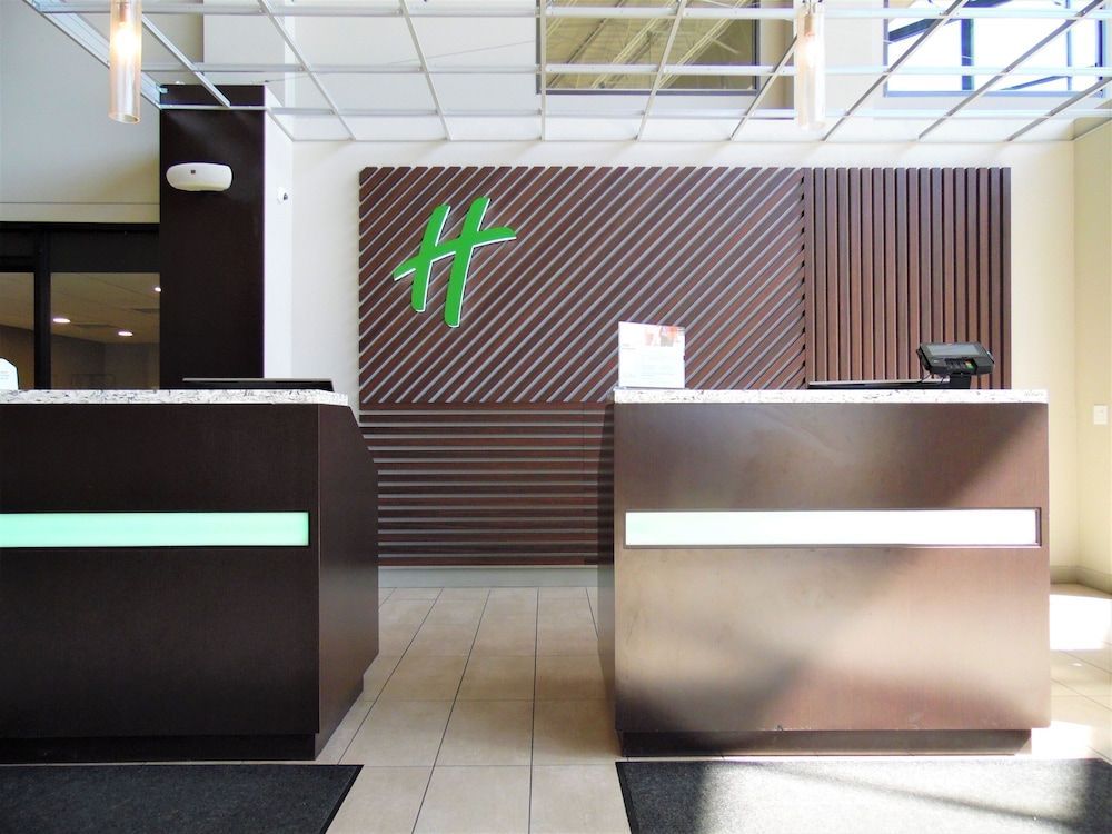 Holiday Inn BLOOMINGTON - NORMAL by IHG 1