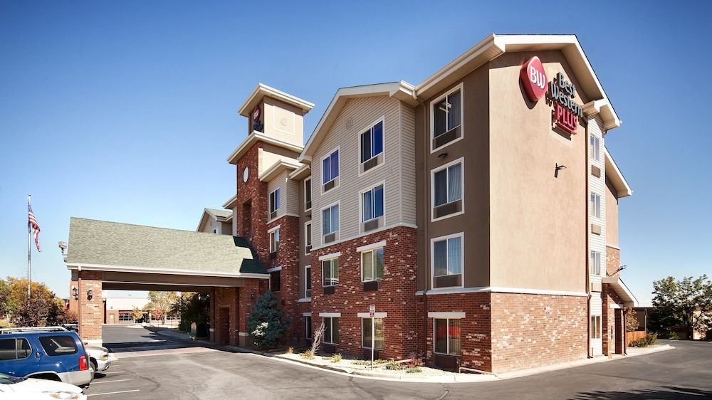 Best Western Plus Gateway Inn & Suites - Aurora 1