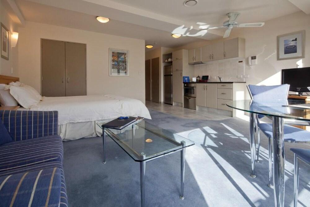 The Anchorage Apartments 2