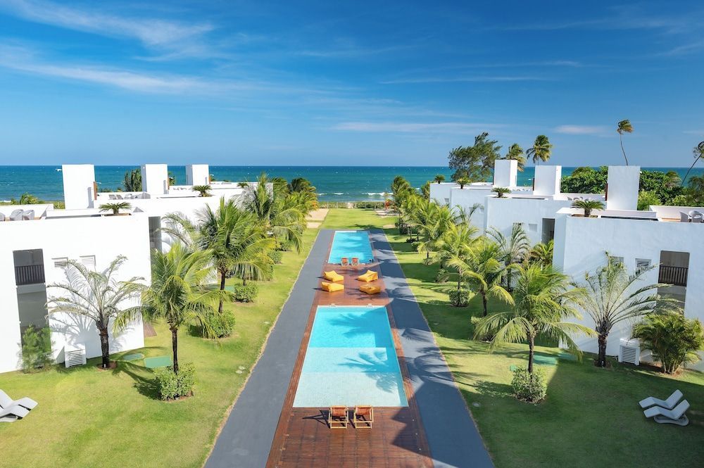 B Blue Beachouses 1