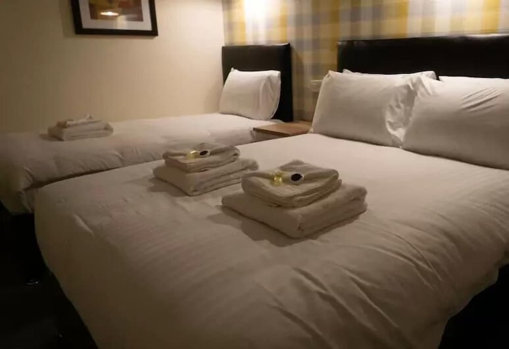 The Aston Inn 1