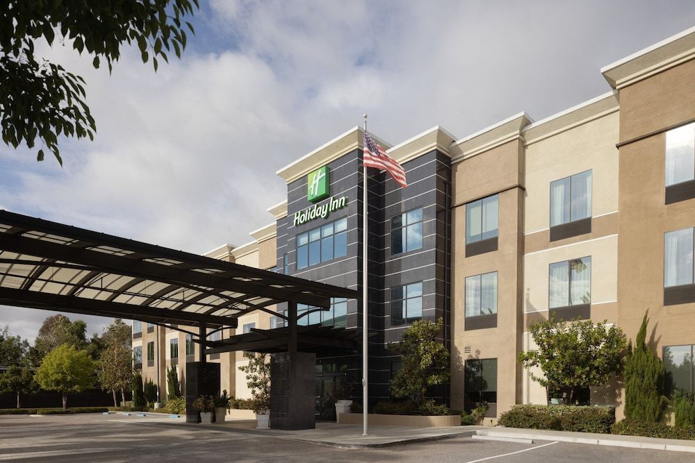 Holiday Inn CARLSBAD - SAN DIEGO by IHG 1