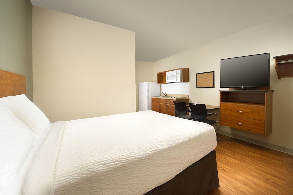 WoodSpring Suites Louisville Jeffersontown 1