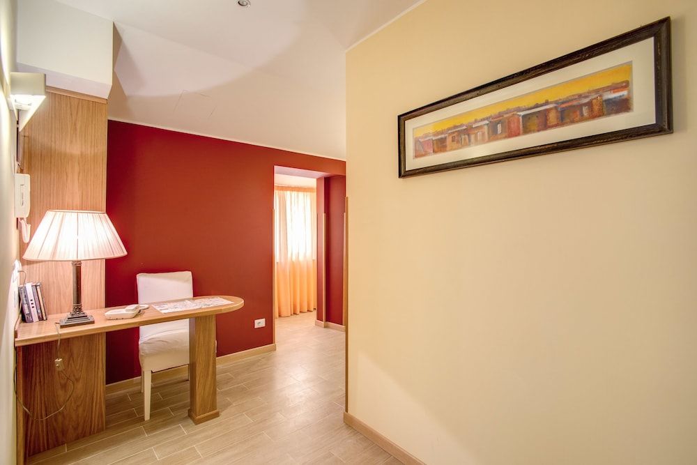 Top Floor Navona 2