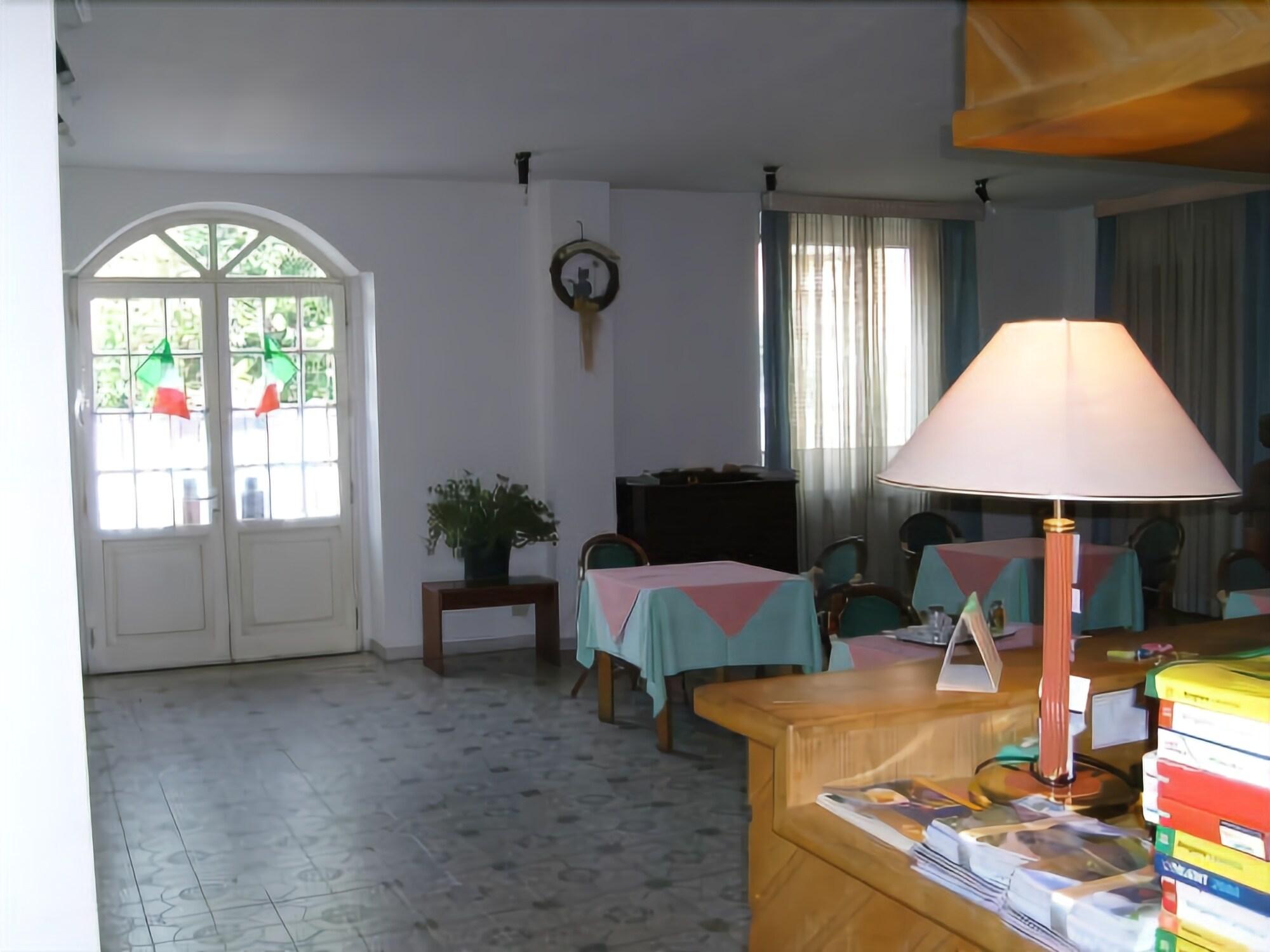hostel post 2