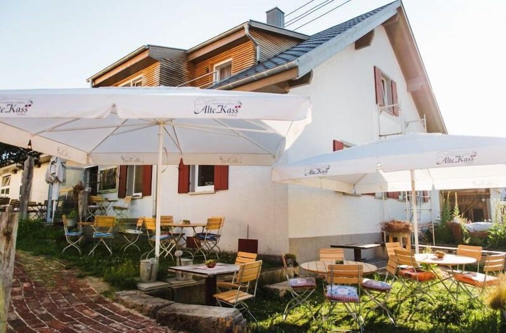 Alte Kass Hotel & Kaffeehaus 1