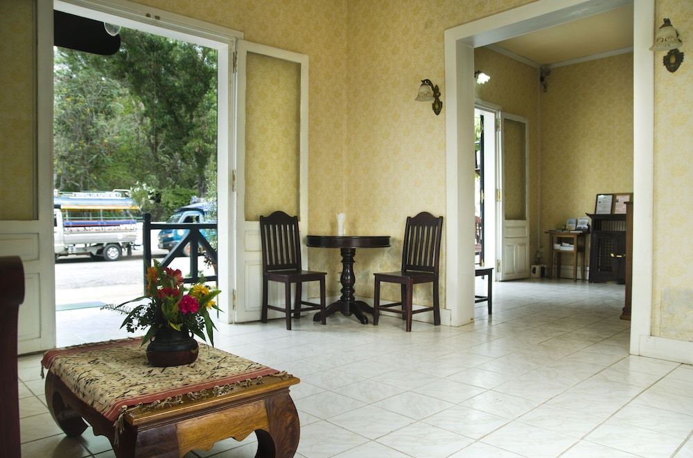 The View Pavilion Hotel 2