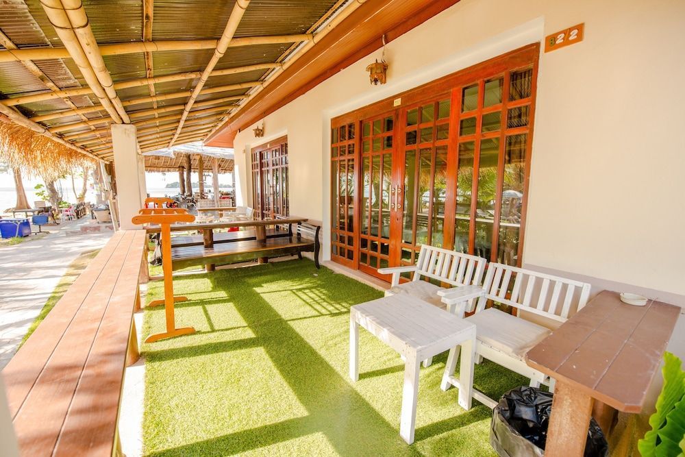 Banana Beach Resort 2