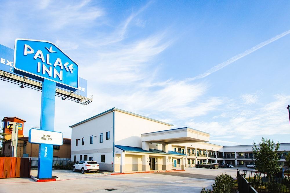 Palace Inn Blue Federal Road 1