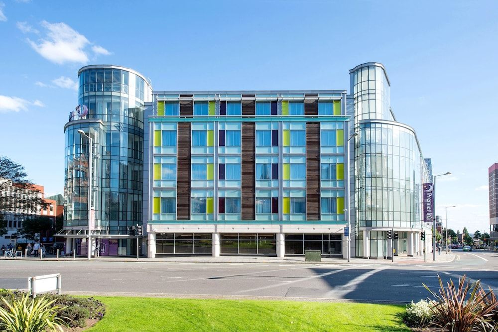 Premier Inn Nottingham Cc - Chapel Bar 1