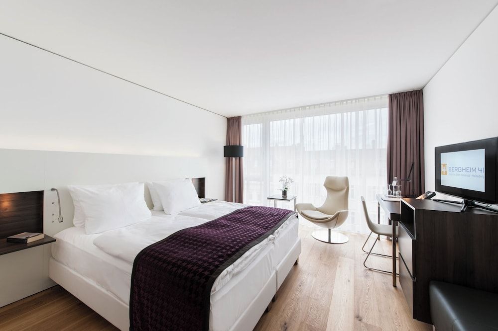 Bergheim 41 Hotel im Alten Hallenbad 1