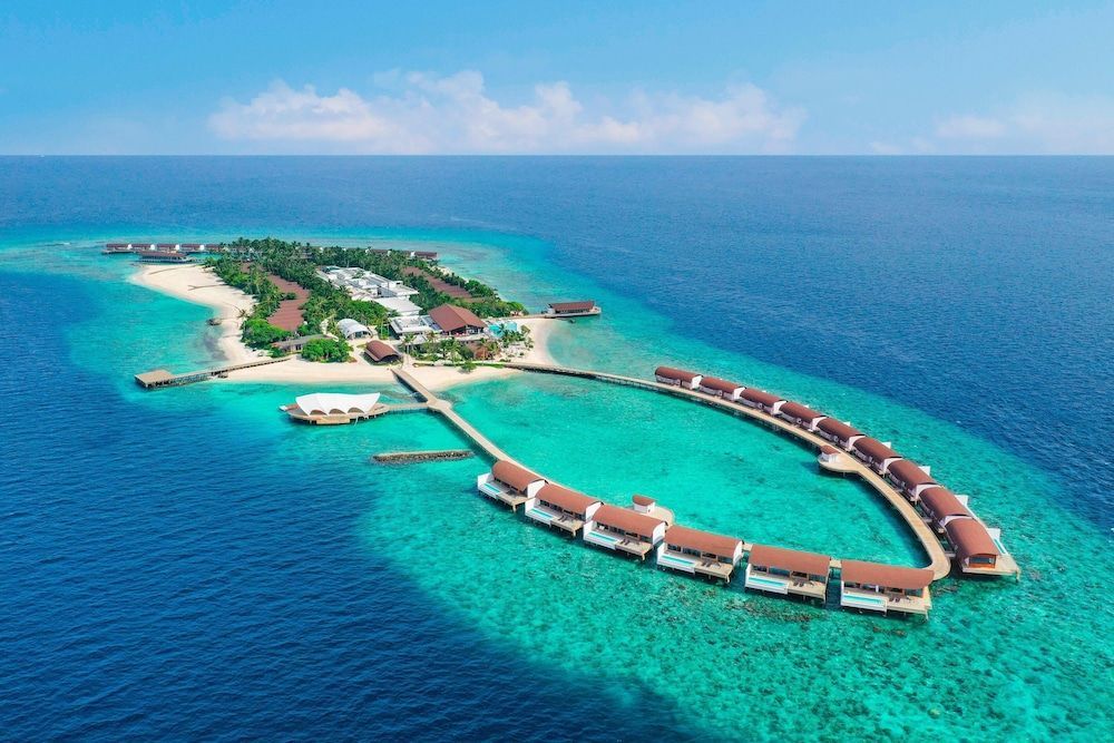 The Westin Maldives Miriandhoo Resort 1