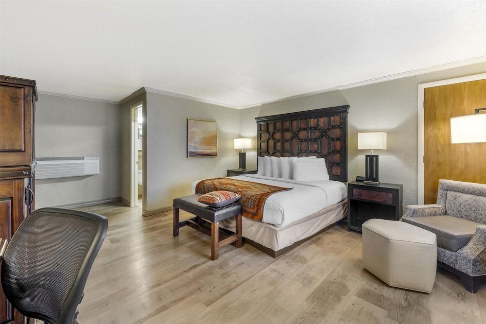 Best Western Plus Weatherford 1