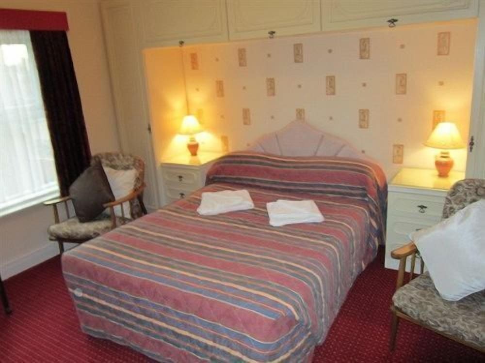 Sussex Hotel 2