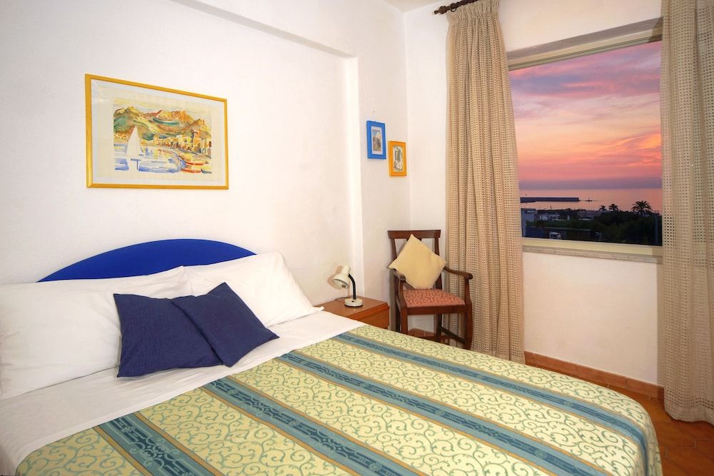 Villa Mena 2