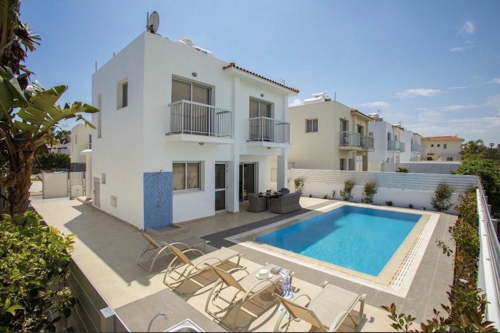 Villa Marina in Pernera 2