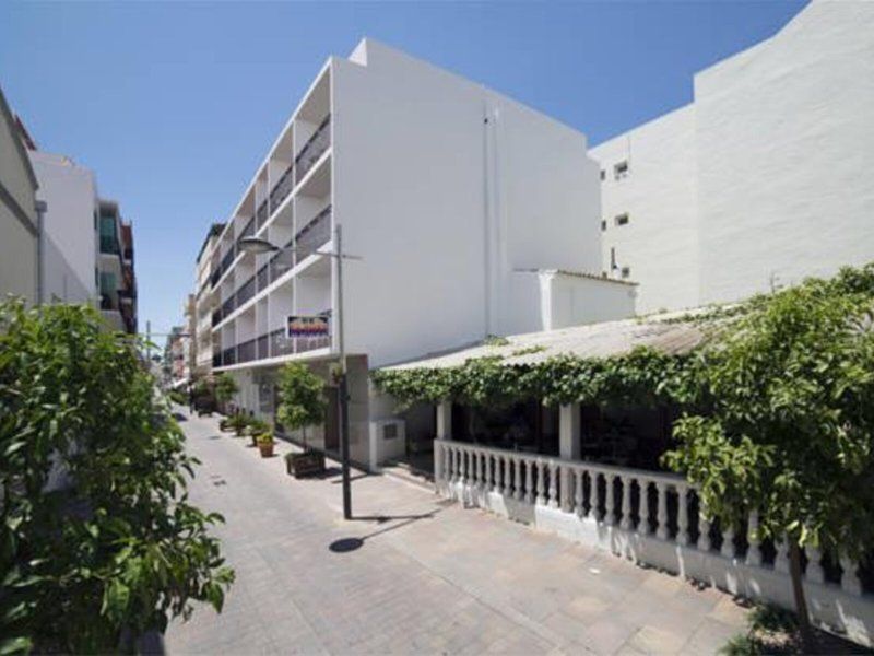 Hostal Sa Rota 1
