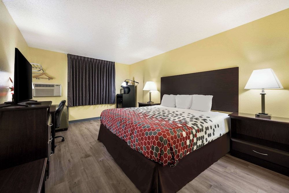 Econo Lodge Spotsylvania Town Center 1