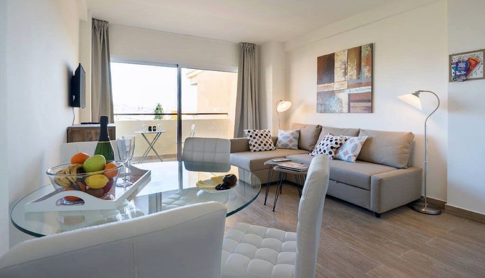 Apartment Club Playa Flores 1