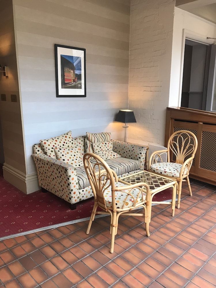 Belmont Hotel Leicester 2