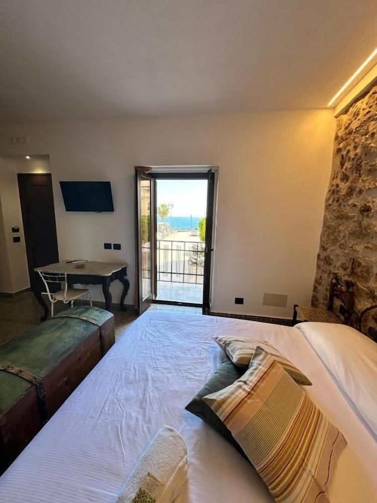 Torre del Pardo Guest House 2