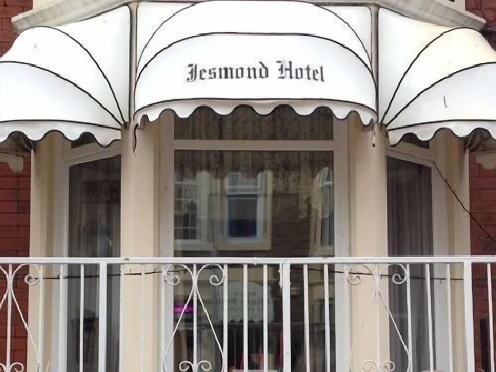 Jesmond International Hotel 1
