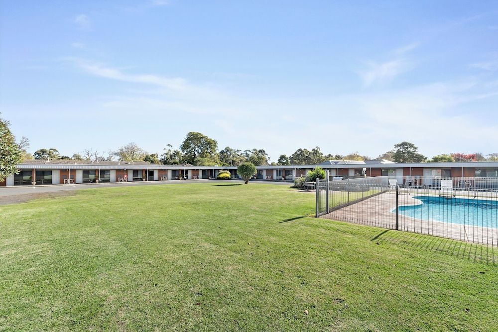 Baronga Motor Inn 1